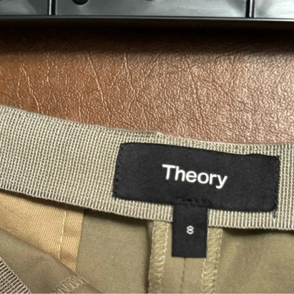 Theory Women's Button Mini Skort Olive Sz. 8 - Picture 3 of 4
